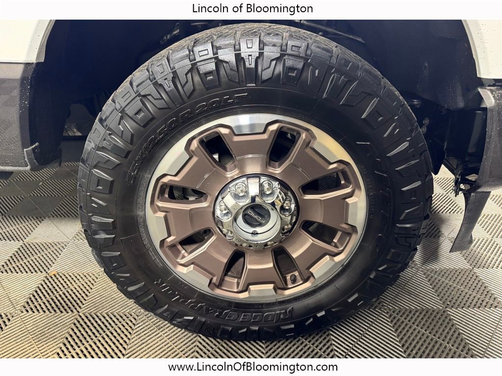 Used 2025 Ford F250 King Ranch w/ FX4 Off-Road Package image 15