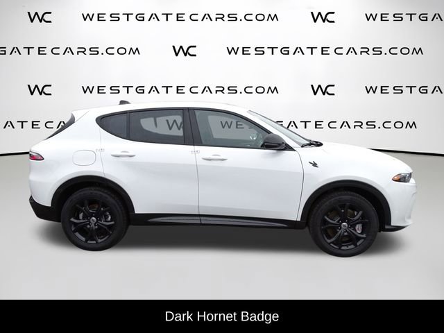 New 2024 Dodge Hornet R/T w/ R/T Blacktop Package image 13