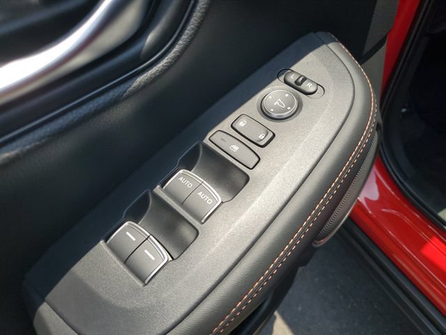 Certified 2025 Honda HR-V Sport image 19