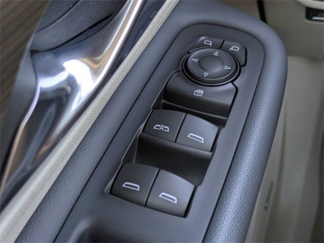 Used 2023 GMC Terrain Denali image 27