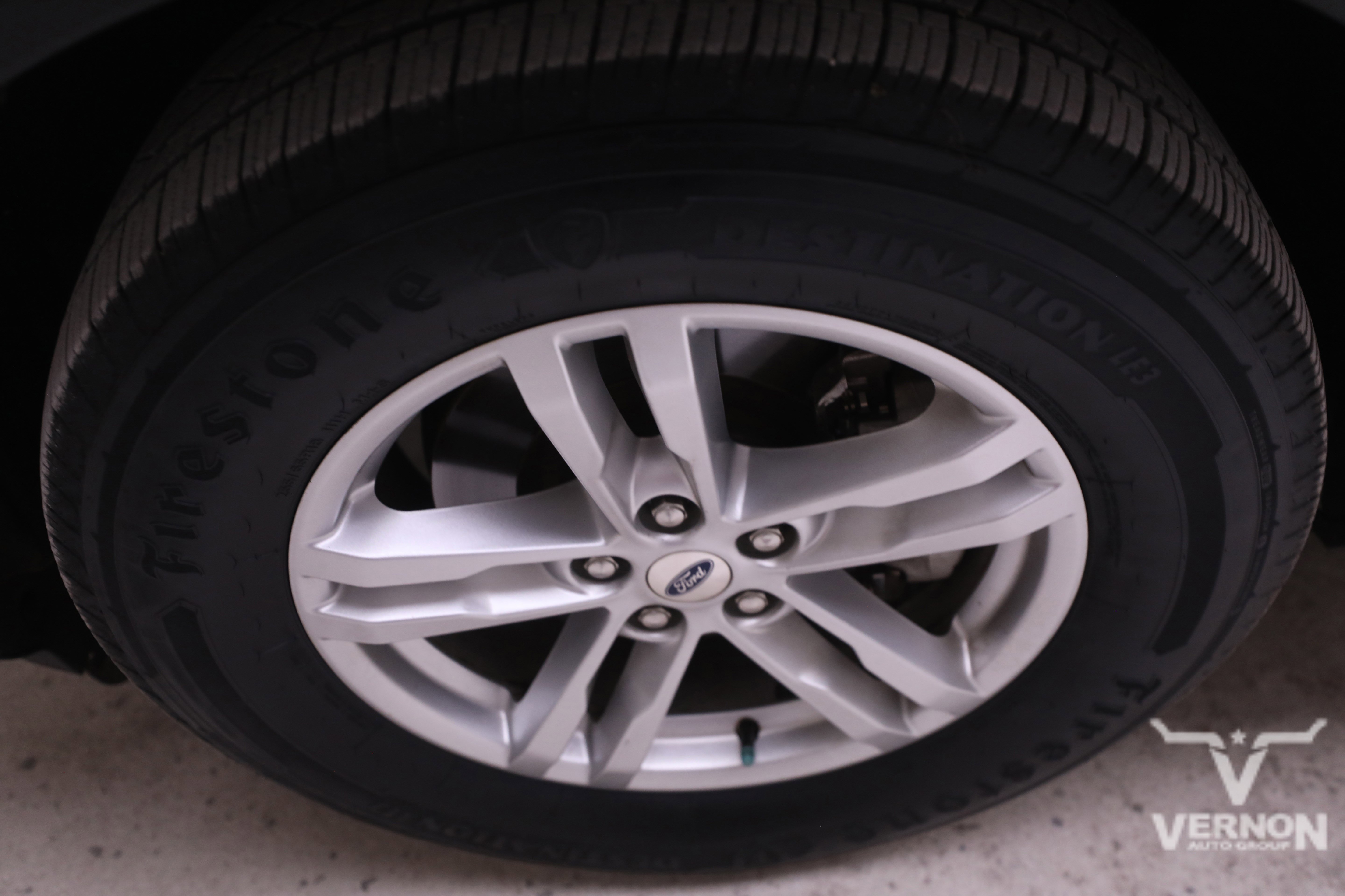 Used 2020 Ford Explorer XLT w/ Equipment Group 202A image 30