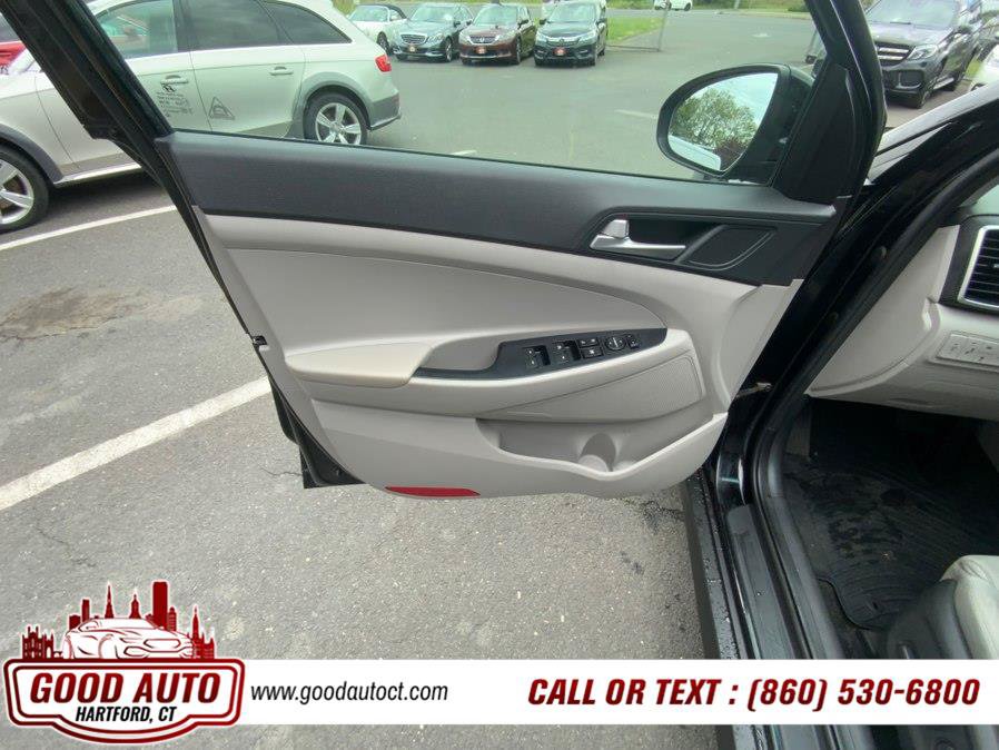 Used 2020 Hyundai Tucson Value w/ Winter Weather Package AWD/4WD image 9