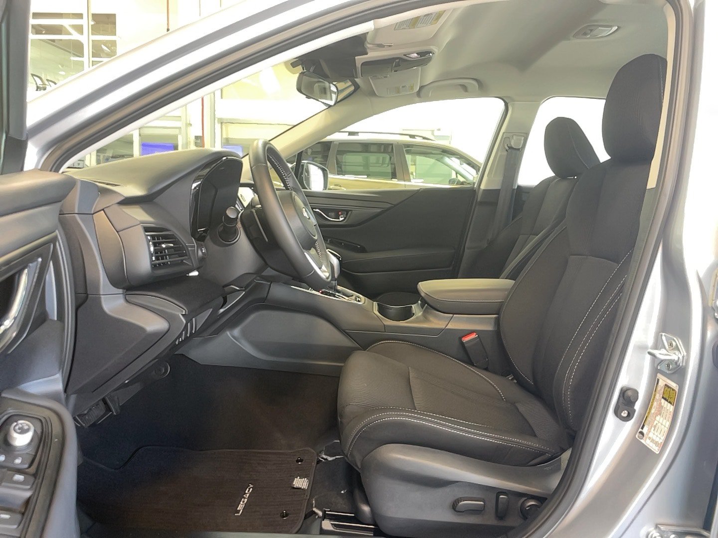 Used 2025 Subaru Legacy Premium AWD/4WD image 23