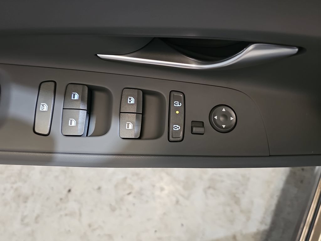 New 2026 Hyundai Elantra SEL Sport Premium FWD image 28
