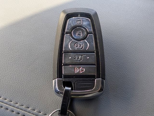 Used 2022 Lincoln Nautilus Reserve w/ Luxury Package image 33