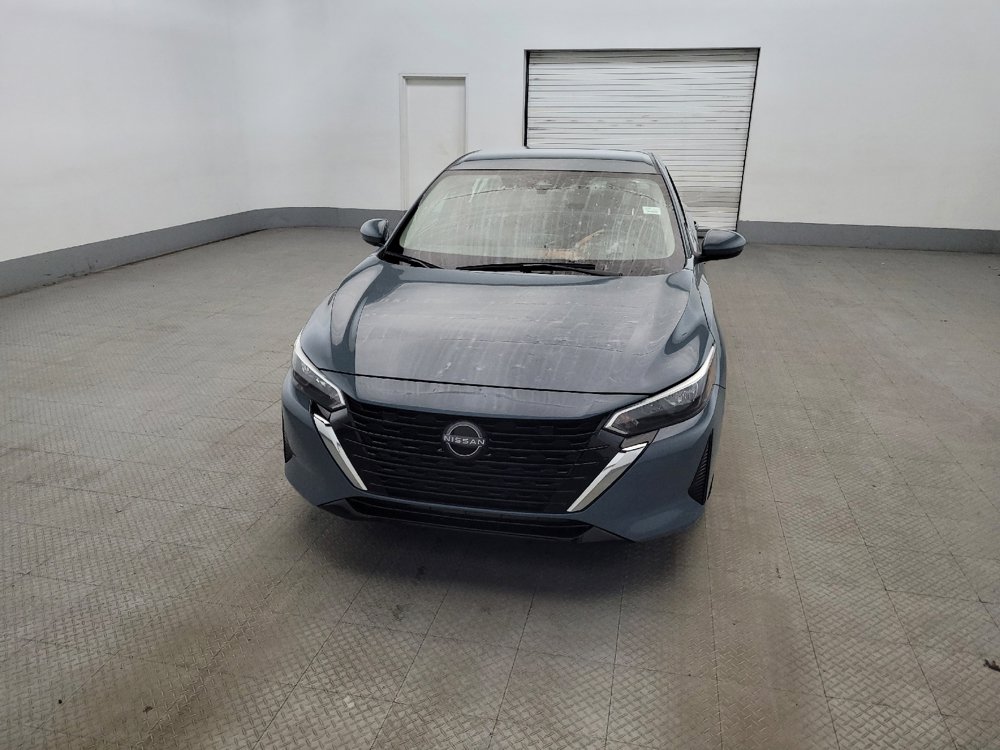 Used 2025 Nissan Sentra SV FWD image 15