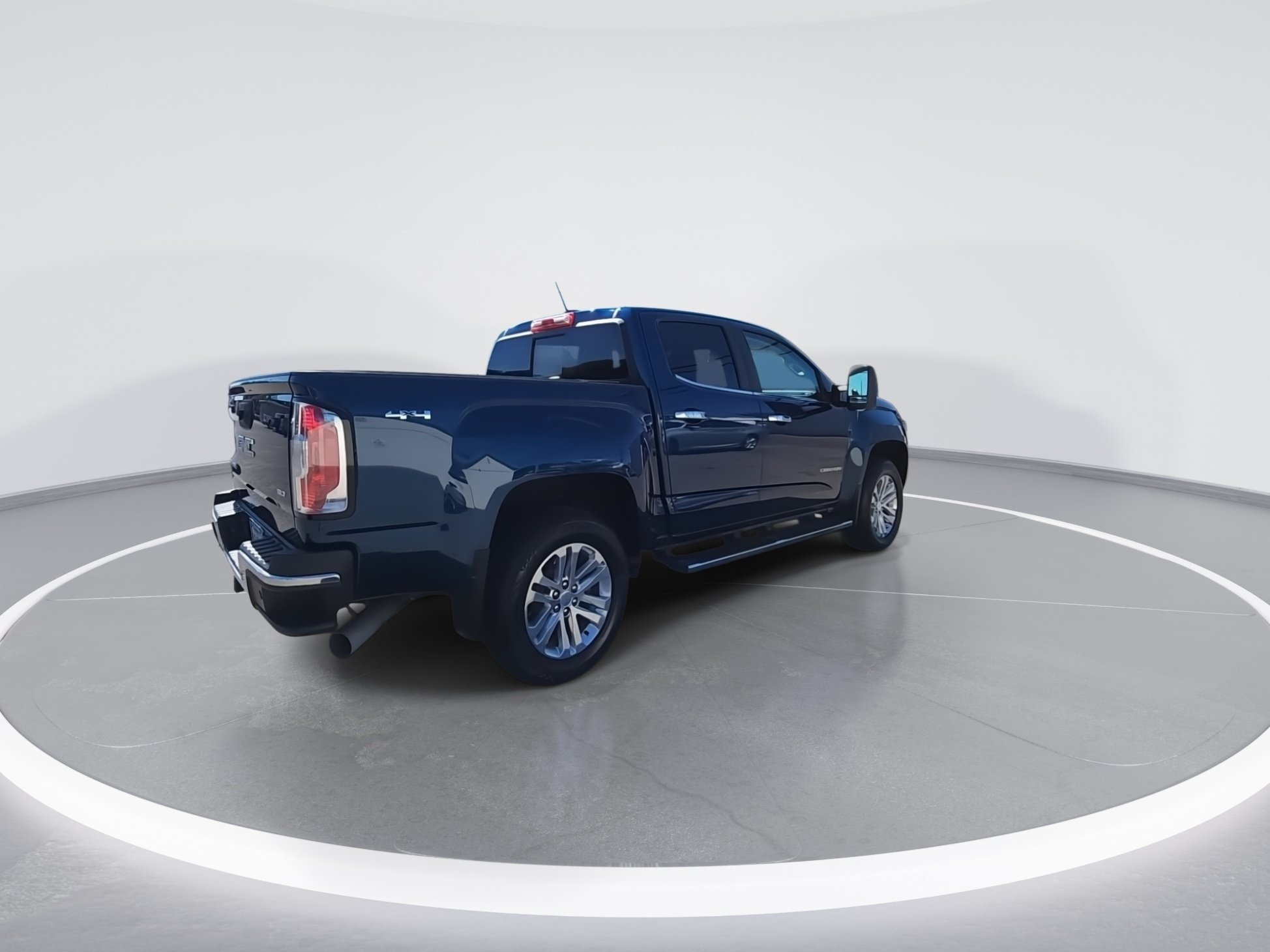 Used 2019 GMC Canyon SLT w/ Driver Alert Package AWD/4WD image 8