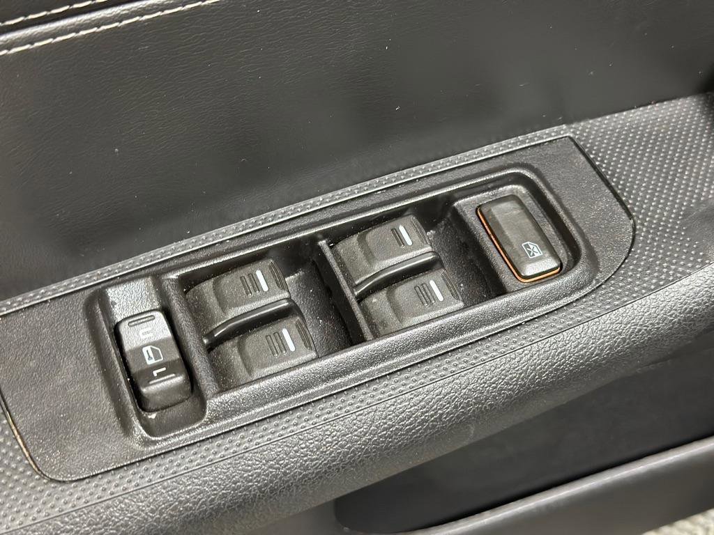Used 2006 HUMMER H3 AWD/4WD image 24