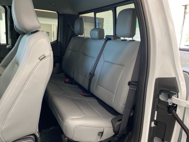 New 2026 Ford F250 XL w/ FX4 Off-Road Package AWD/4WD image 13