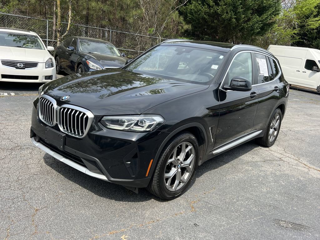 Used 2024 BMW X3 sDrive30i RWD image 3