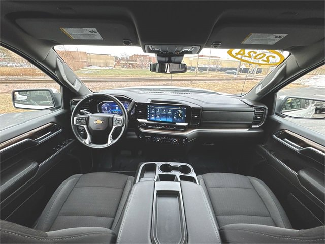 Used 2024 Chevrolet Silverado 1500 LT image 20