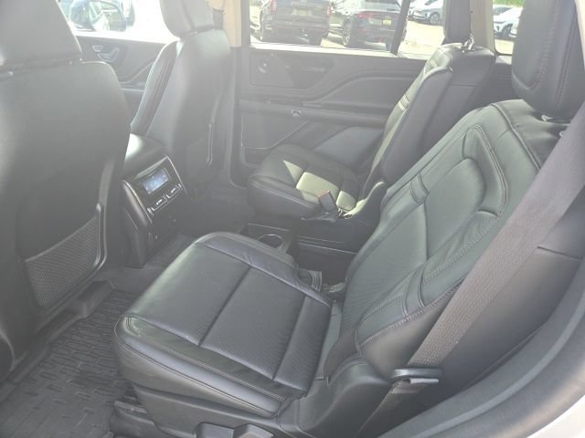 Certified 2023 Lincoln Aviator Reserve w/ Jet Package AWD/4WD image 30