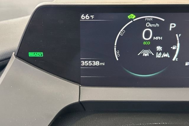 Used 2024 Toyota Prius XLE FWD image 28