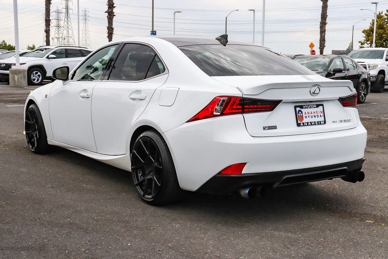 Used 2016 Lexus IS 300 AWD w/ F Sport Package image 11