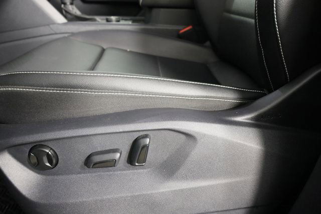 Used 2023 Volkswagen Atlas SE image 25