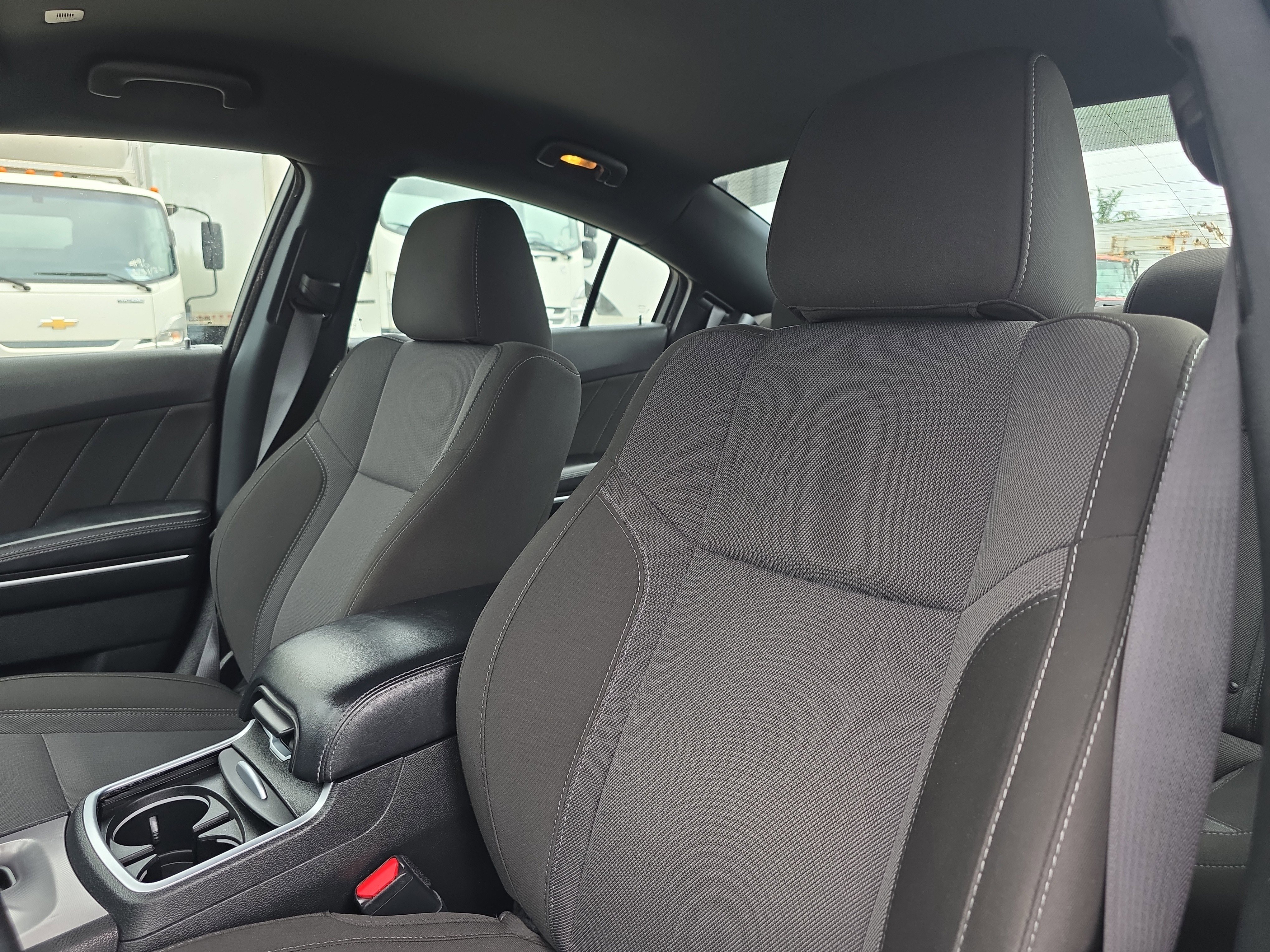 Used 2022 Dodge Charger SXT image 27