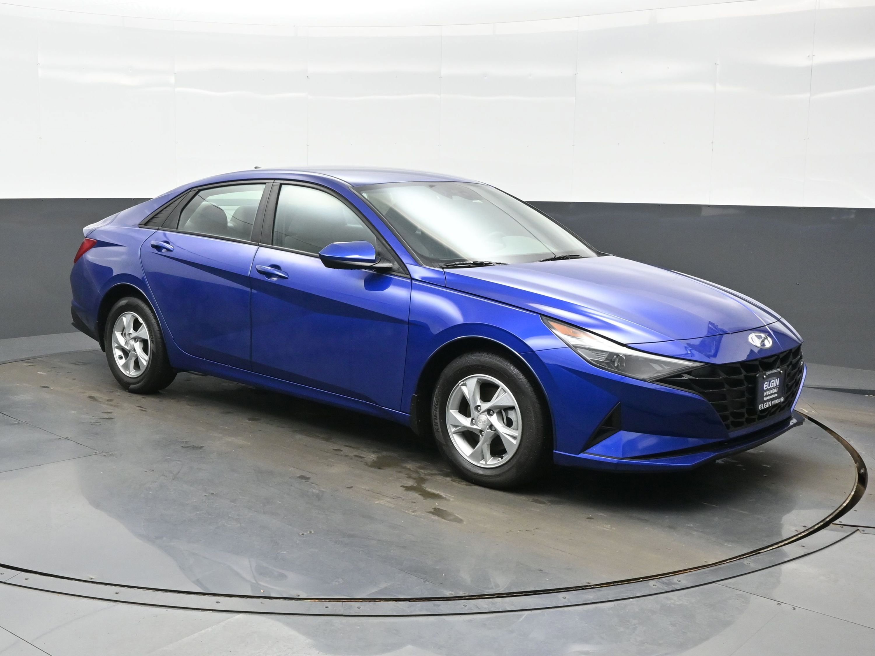 Used 2023 Hyundai Elantra SE image 8