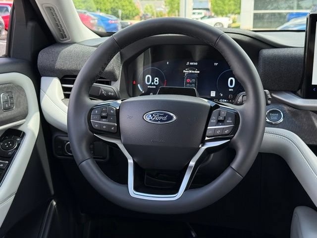 New 2026 Ford Explorer Platinum w/ LUX Leather Package AWD/4WD image 9