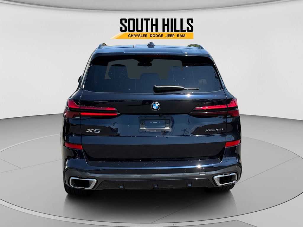 Used 2026 BMW X5 xDrive40i w/ M Sport Package AWD/4WD image 4