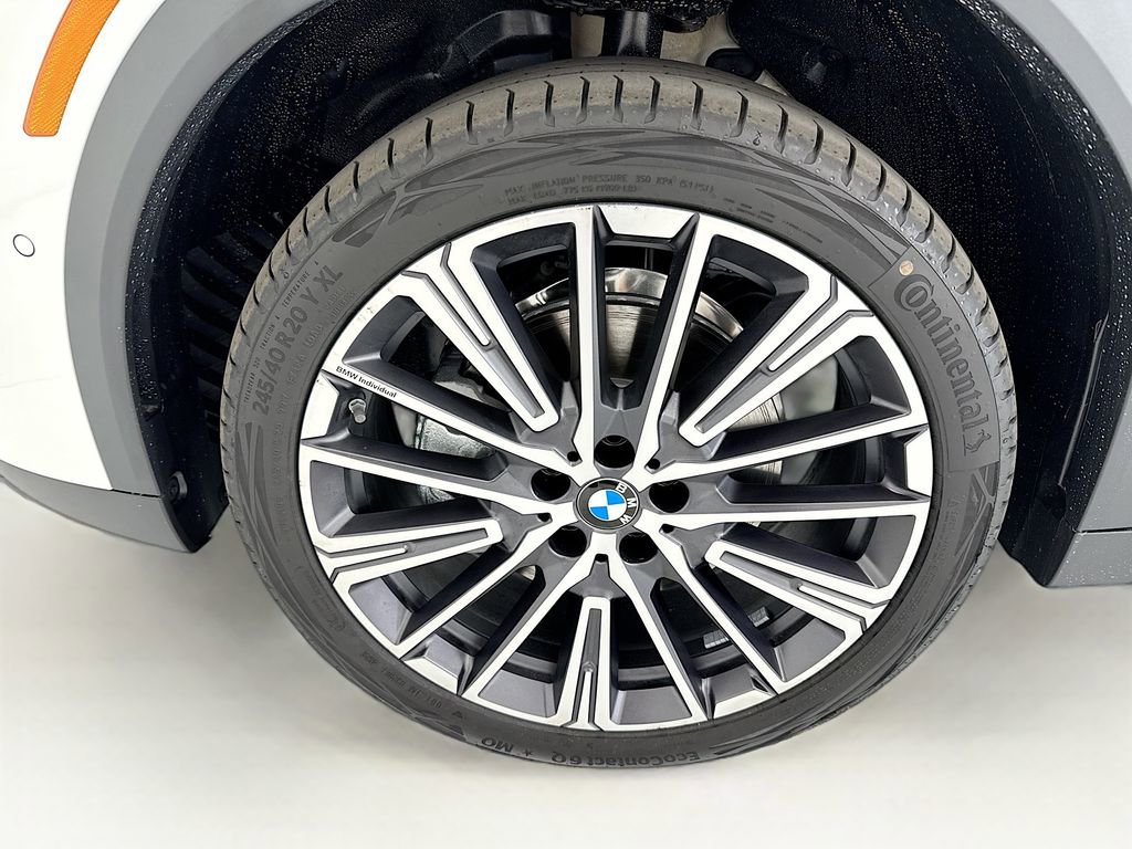 New 2026 BMW X2 xDrive28i w/ Convenience Package image 29