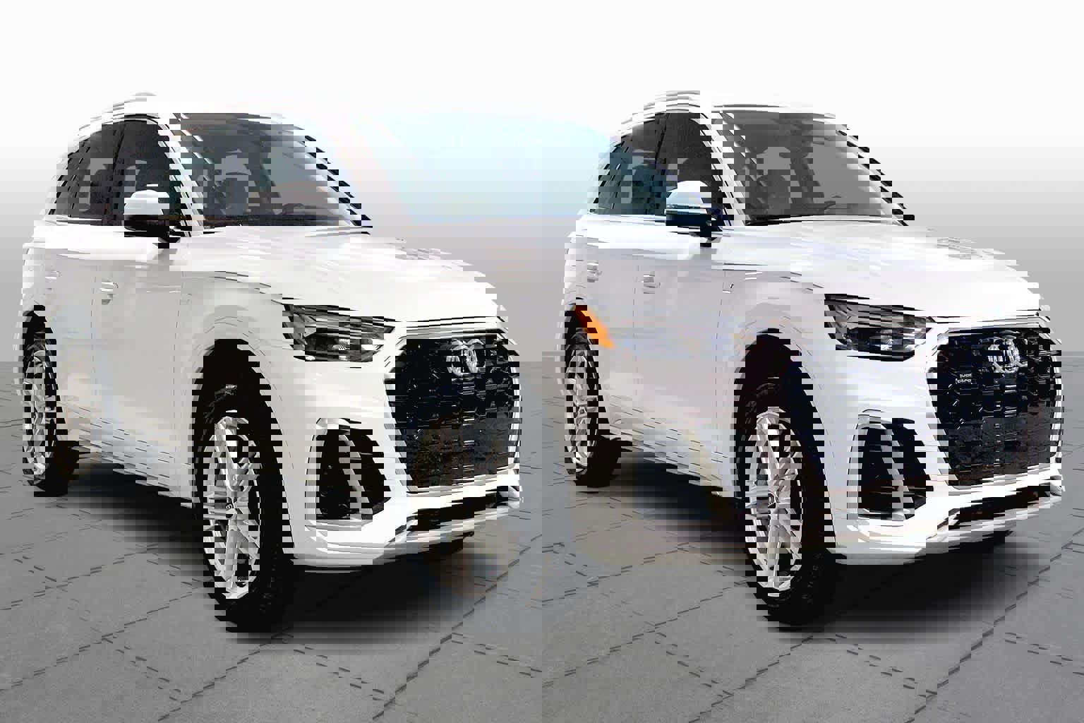 Used 2022 Audi Q5 e Premium Plus image 2