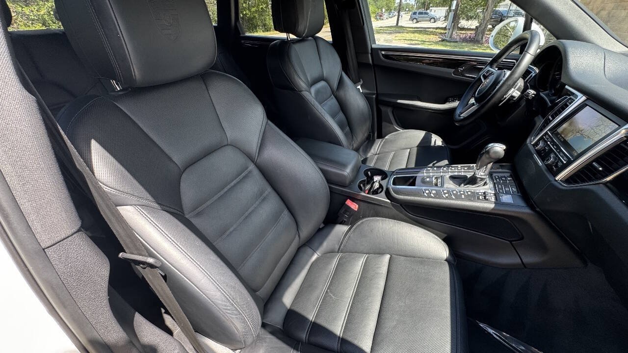 Used 2015 Porsche Macan S AWD/4WD image 25