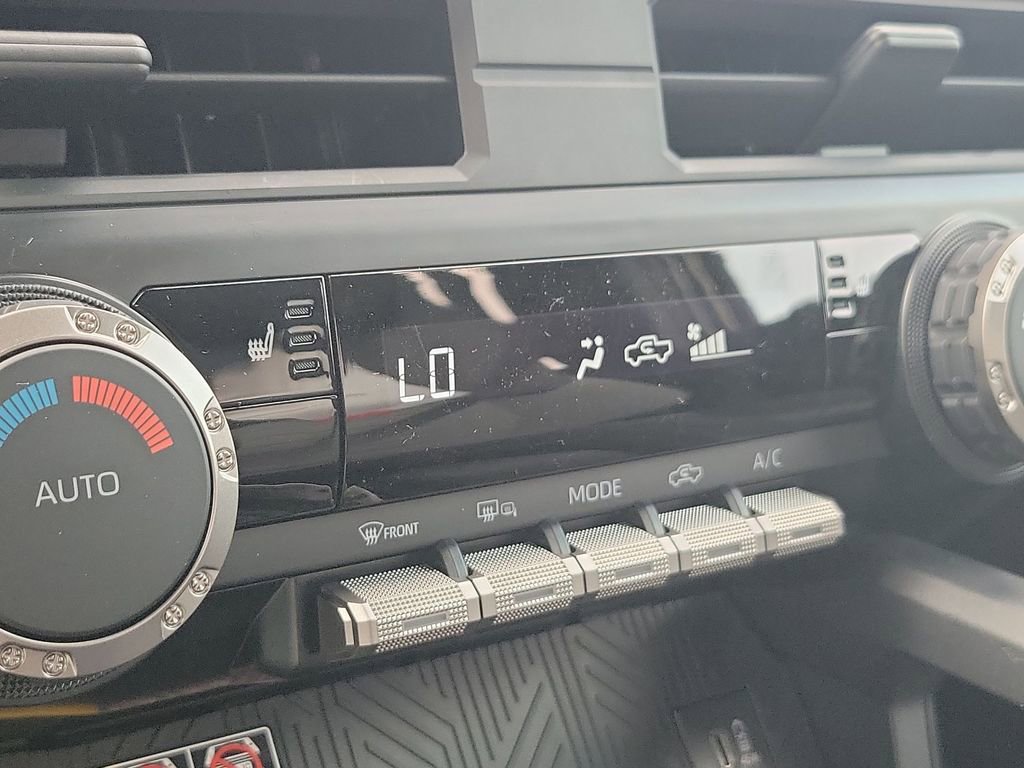 New 2025 Toyota Tacoma TRD Off-Road image 32