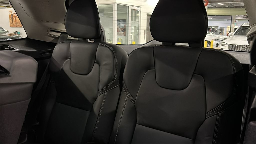 Certified 2023 Volvo XC90 B6 Ultimate w/ Protection Package Premier AWD/4WD image 27