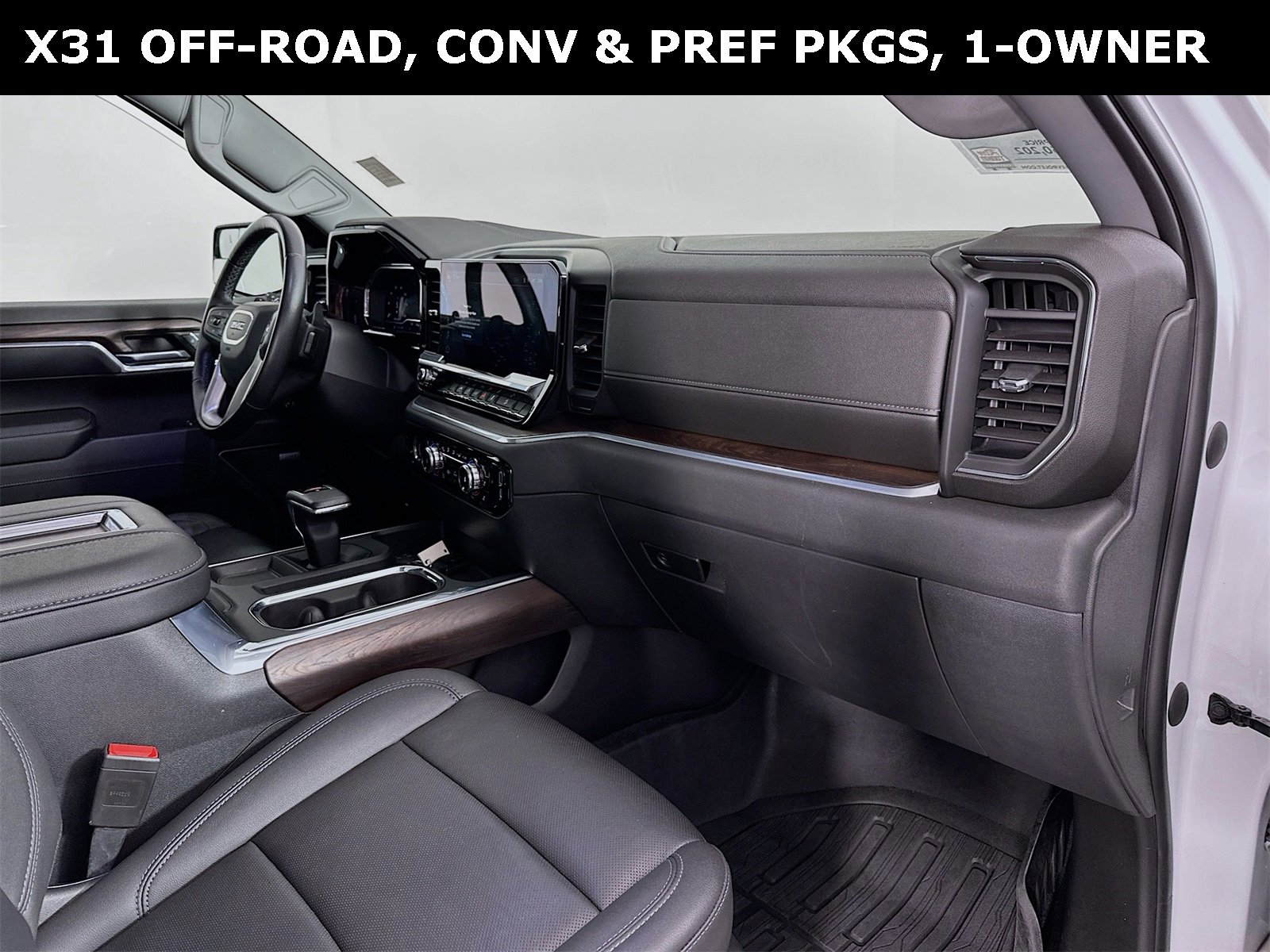 Used 2022 GMC Sierra 1500 SLT image 32