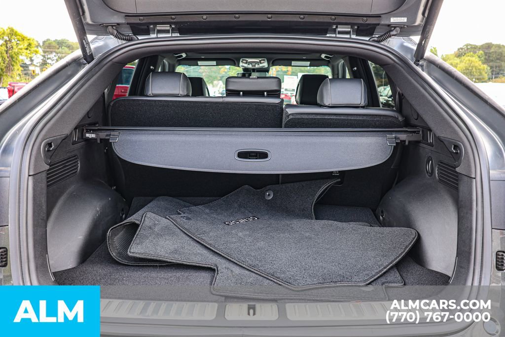 Used 2025 Genesis GV60 Advanced image 24