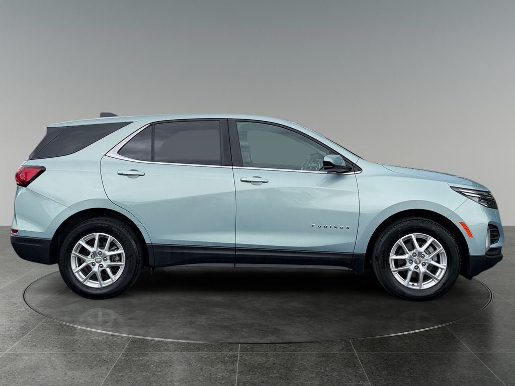 Used 2022 Chevrolet Equinox LT FWD image 10
