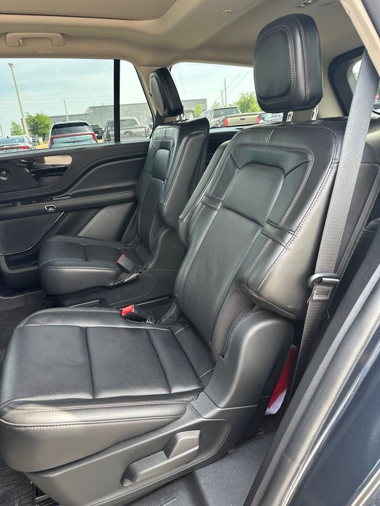 Used 2021 Lincoln Aviator Reserve w/ Equipment Group 201A AWD/4WD image 19