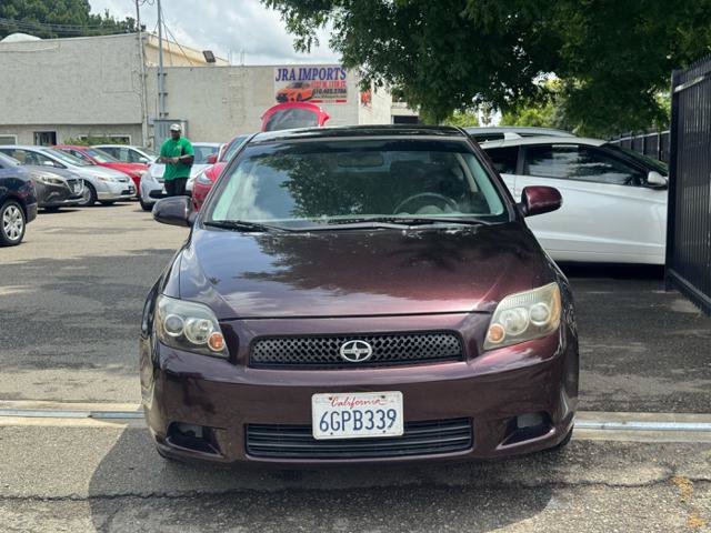 Used 2009 Scion tC FWD image 2