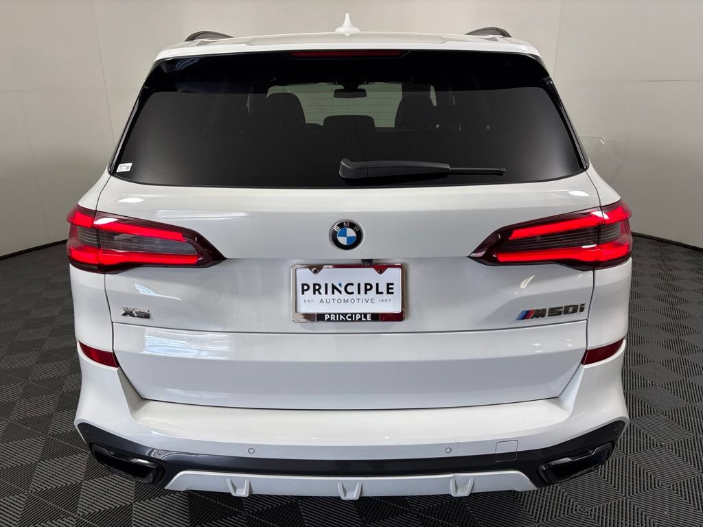 Used 2021 BMW X5 M50i w/ Premium Package AWD/4WD image 6