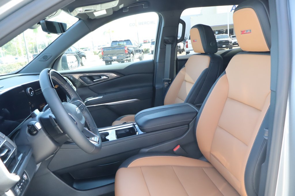 New 2027 Chevrolet Traverse Z71 w/ Enhanced Driving Package AWD/4WD image 18