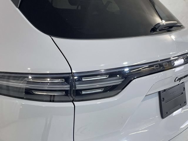 Certified 2023 Porsche Cayenne AWD/4WD image 16