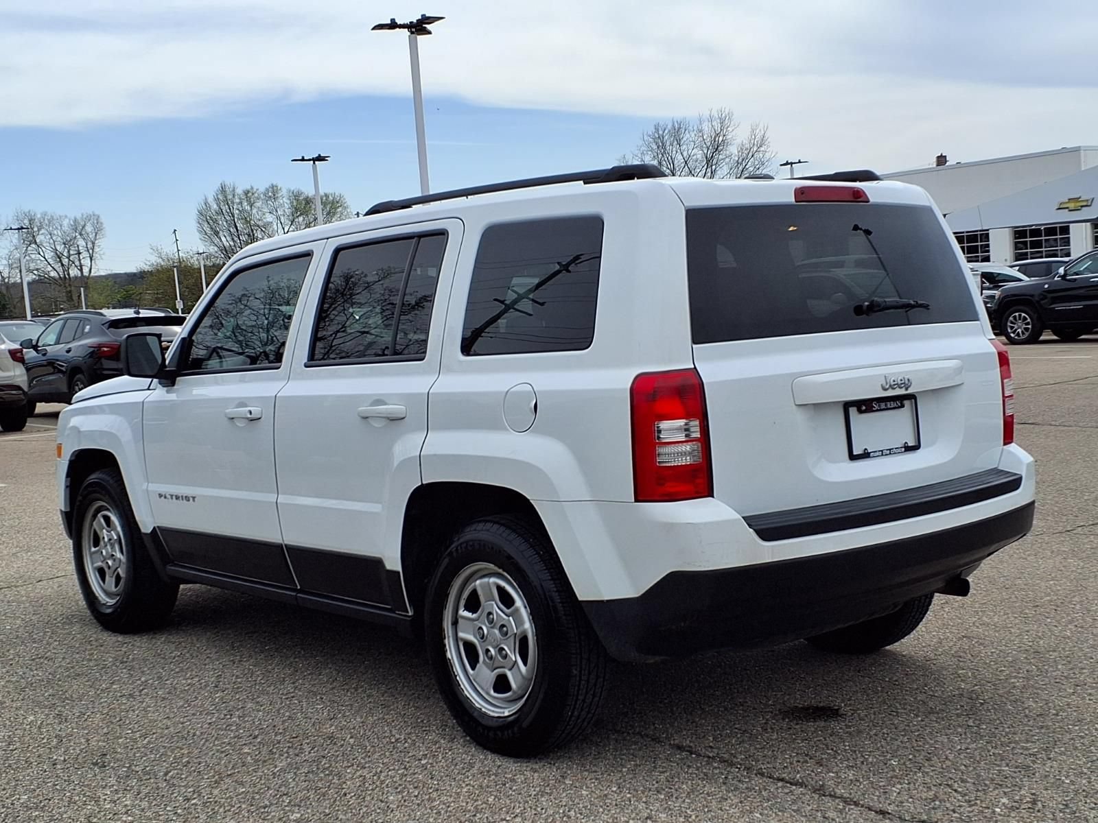 Used 2017 Jeep Patriot Sport w/ Power Value Group FWD image 7
