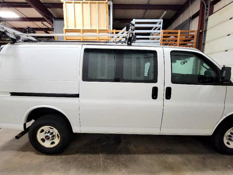 Used 2020 GMC Savana 3500 G3500 Cargo w/ Driver Convenience Package image 18