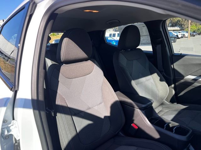 New 2027 Chevrolet Bolt LT w/ Comfort Package image 29