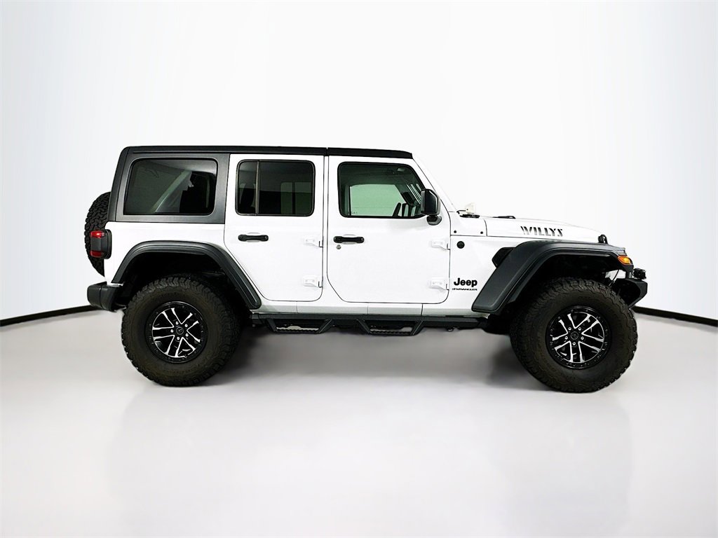 Used 2024 Jeep Wrangler Willys image 4