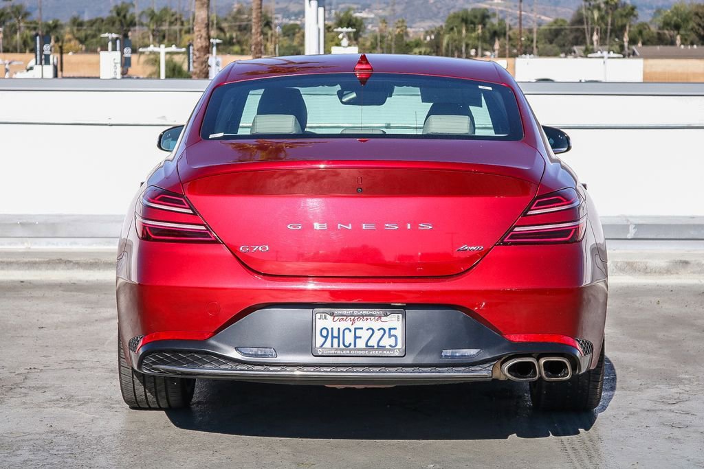 Used 2023 Genesis G70 2.0T image 8