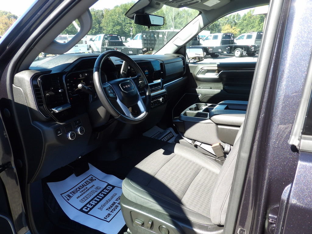 Used 2022 GMC Sierra 1500 Elevation RWD image 16