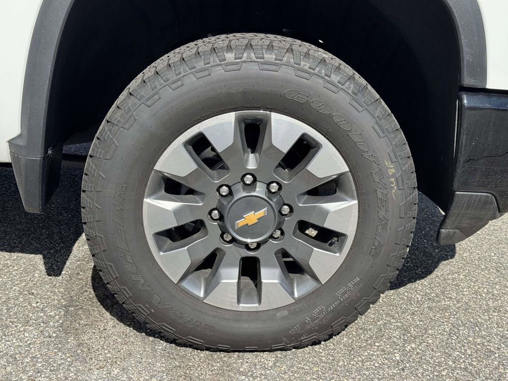 New 2026 Chevrolet Silverado 2500 Custom w/ Snow Plow Prep/Camper Package image 25