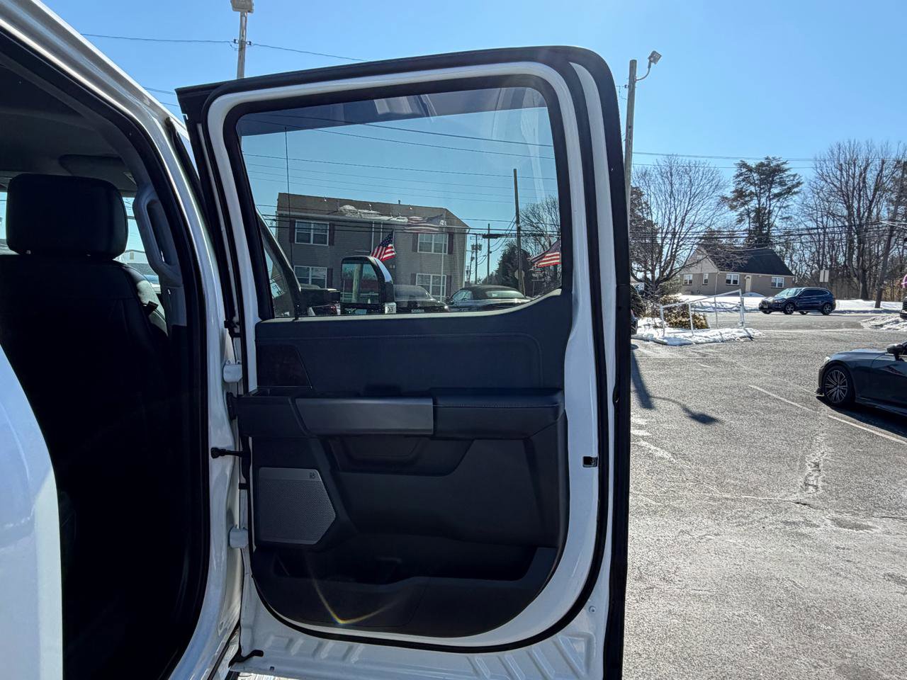 Used 2021 Ford F150 Lariat image 24