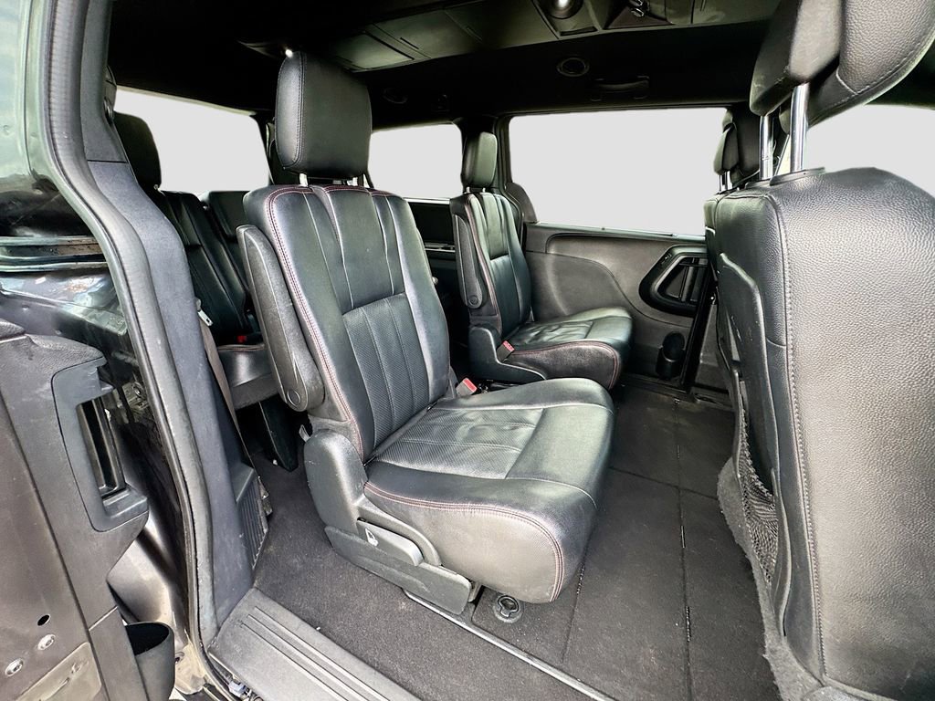 Used 2019 Dodge Grand Caravan GT image 34