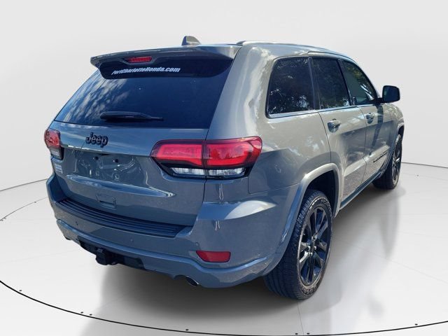 Used 2022 Jeep Grand Cherokee Laredo X RWD image 36