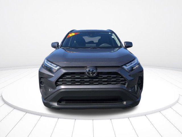 Used 2025 Toyota RAV4 XLE FWD image 8
