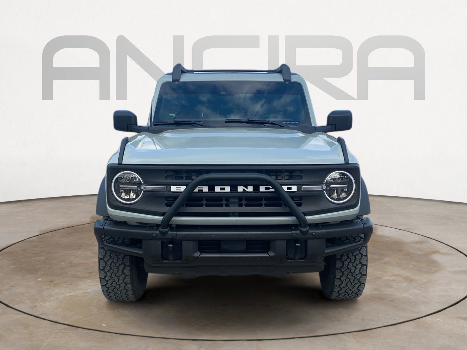 Used 2021 Ford Bronco Black Diamond image 5