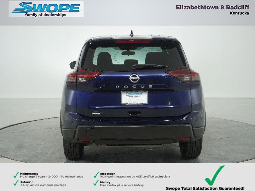 Used 2025 Nissan Rogue SV image 5
