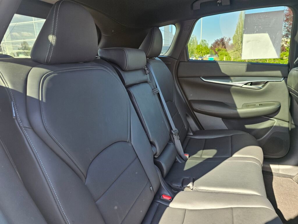 Used 2023 INFINITI QX50 Sport AWD/4WD image 16